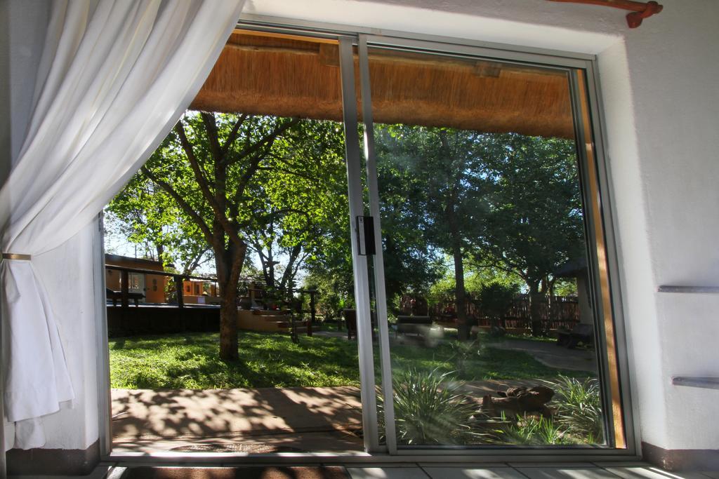 Normann Safari Bush Lodge Phalaborwa Exteriér fotografie